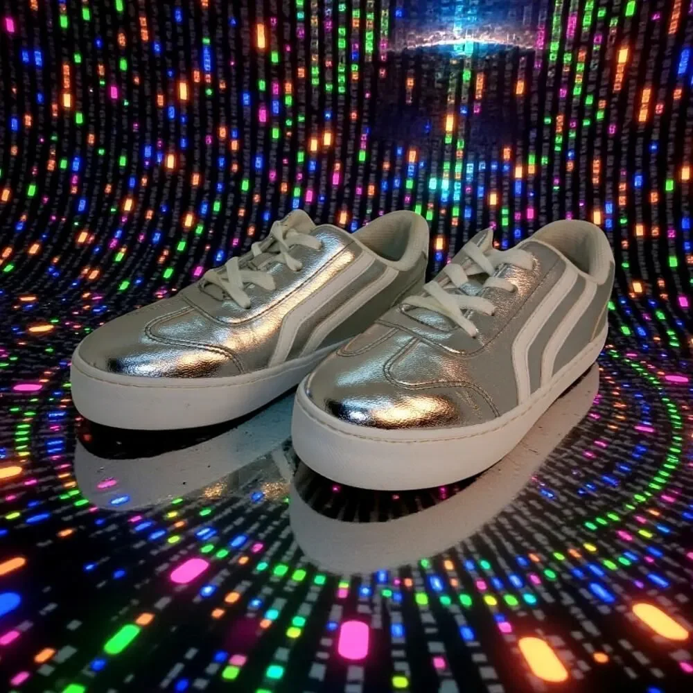 CAT & JACK Girls Metallic Silver & White Casual Sneakers - Size: 2